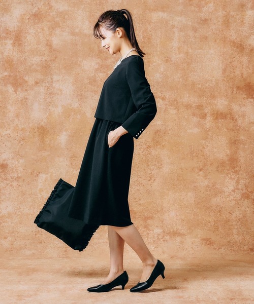 GLOBAL WORK（グローバルワーク）の「スゴラクストレッチドッキングワンピース/133627（ワンピース・レディース・ブラック/グレイッシュベージュ/ネイビー・MEDIUM/LARGE）」の5枚目の写真