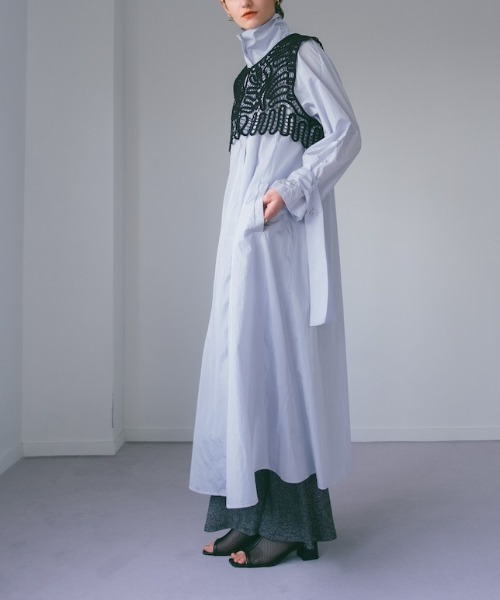 sahara(サハラ)の「Vest Layered Nylon Coat/ベストレイヤードナイロンコート(その他アウター・レディース・ブラック/ライトブルー/ベージュ・FREE)」の3枚目の写真