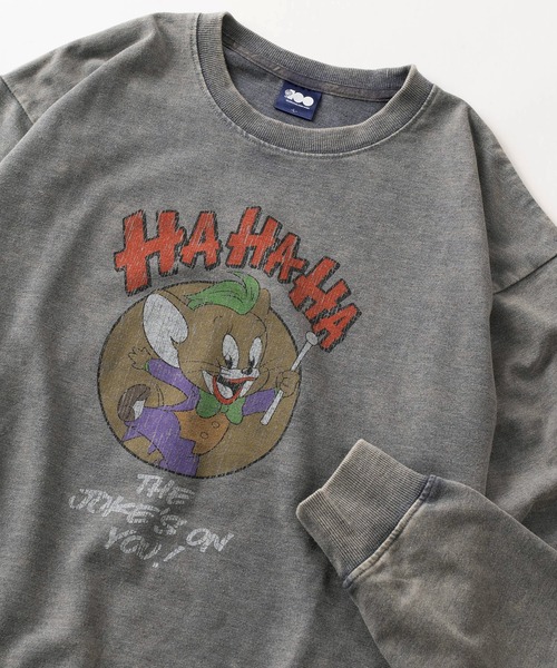 Tom&Jerry(トムアンドジェリー)の「【TOM&JERRY/トムとジェリー】デニム加工 コラボデザイン グレムリン/バットマン/スーパーマン ビッグシルエット クルーネックスウェット/ユニセックス(スウェット・レディース・グレー系1/グレー系3/グレー系2/ブルー系3/グレー系/ブルー系2/ブルー系1/ブルー系・L/M/XL)」の4枚目の写真