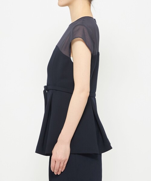 uncrave(アンクレイヴ)の「ウォッシャブルダブルクロス ビスチェブラウス(フレンチスリーブ)(シャツ/ブラウス・レディース・ブラック系/ネイビー系/アイボリー系・1/2)」の14枚目の写真