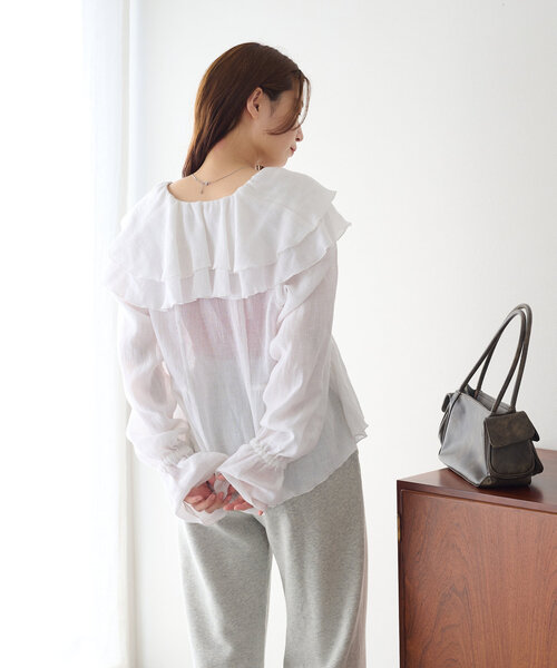 Kastane(カスタネ)の「【新色追加】メッシュフリルブラウス(シャツ/ブラウス・レディース・ブラック/ホワイト/アイボリー/ネイビー・FREE)」の16枚目の写真