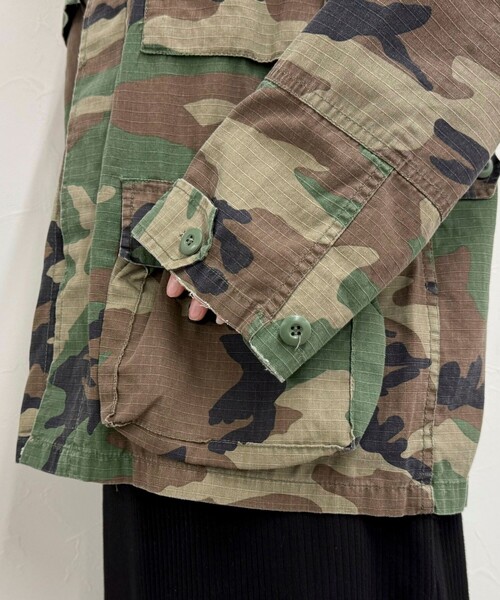 fredy emue（フレディエミュ）の「【ROTHCO/ロスコ】BDUシャツジャケット（ミリタリージャケット・レディース・カーキ/ブラウン系その他/ブラック/ベージュ・38）」の16枚目の写真