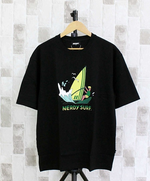 NERDY(ノルディ)の「NERDY サーフィンボーイ 半袖 Tシャツ SURFING BOY S/S T-SHIRT(Tシャツ/カットソー・メンズ・ホワイト/ブラック・M)」の2枚目の写真