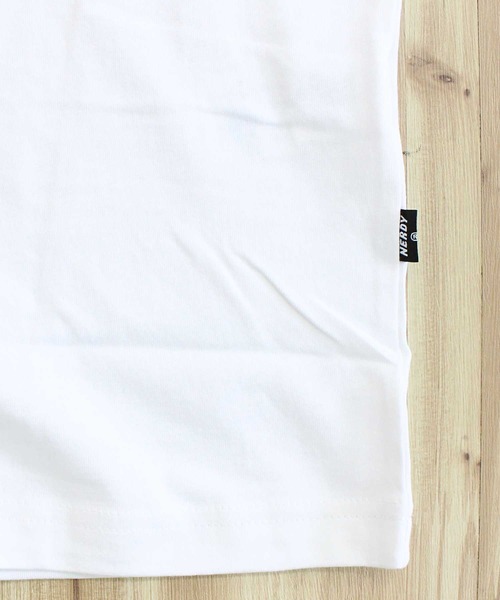 NERDY(ノルディ)の「NERDY サーフィンボーイ 半袖 Tシャツ SURFING BOY S/S T-SHIRT(Tシャツ/カットソー・メンズ・ホワイト/ブラック・M)」の5枚目の写真