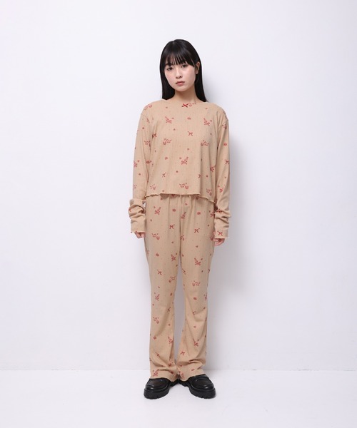 Common Noun（コモン ナウン）の「“HORSE” Midori Nakajima 長袖メロウリブトップス（Tシャツ/カットソー・レディース・ベージュ/ホワイト・L/M）」の18枚目の写真