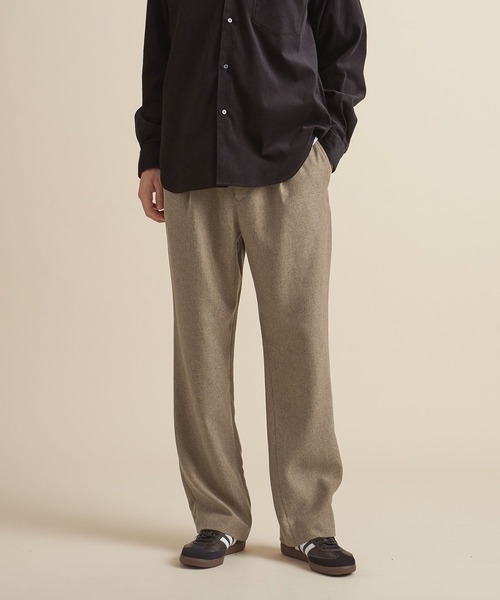 UNITED ARROWS（ユナイテッドアローズ）の「【マルチサイズ】ウールライク ストレート イージースラックス/パンツ ーセットアップ対応ー（スラックス・メンズ・ブラック/ダークグレー/ライトグレー/ネイビー/ダークブラウン/ブラウン/グレー・マルチサイズ）」の18枚目の写真