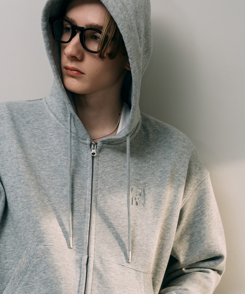 LURAKU（ルラク）の「【LURAKU】One Point double zip-up hoodie /ワンポイントダブルジップフーディー（パーカー・メンズ・レッド/グレー/ブラック/ネイビー・M/L）」の18枚目の写真