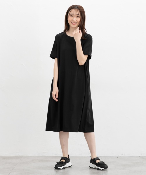 Honeys（ハニーズ）の「【ハニさら・接触冷感・ＵＶカット】Ｔシャツワンピース（ワンピース・レディース・カーキ/ブラック/ライトベージュ/ブルー・L/LL/M）」の6枚目の写真