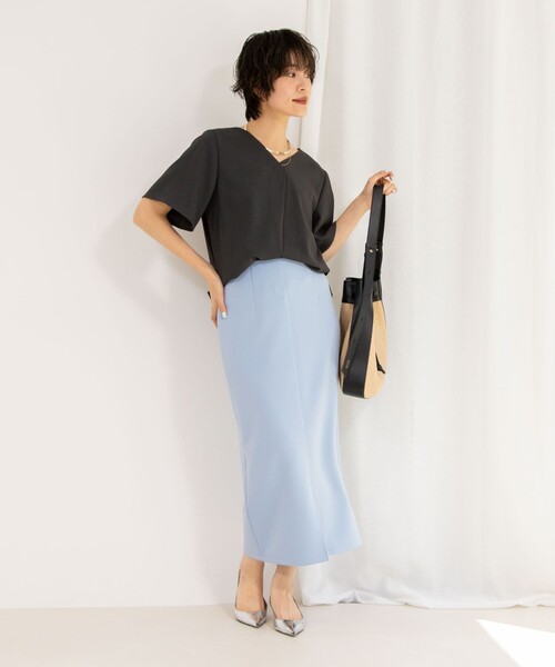 NOLLEY’S Sophi（ノーリーズソフィ）の「《セットアップ対応》ツイルVタックブラウス（シャツ/ブラウス・レディース・ブラック/チャコールグレー/ホワイト・36/38）」の15枚目の写真