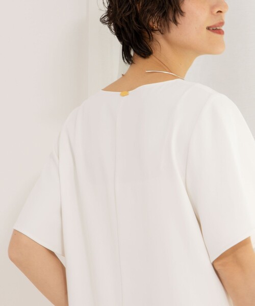 NOLLEY’S Sophi（ノーリーズソフィ）の「《セットアップ対応》ツイルVタックブラウス（シャツ/ブラウス・レディース・ブラック/チャコールグレー/ホワイト・36/38）」の20枚目の写真