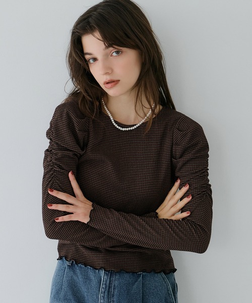 coca（coca）（コカ）の「クレープシャーリングパフスリーブトップス（Tシャツ/カットソー・レディース・アイボリー/ブラック/B/A/C/D/ドット/チャコール/グレイッシュベージュ・S/L/M）」の9枚目の写真