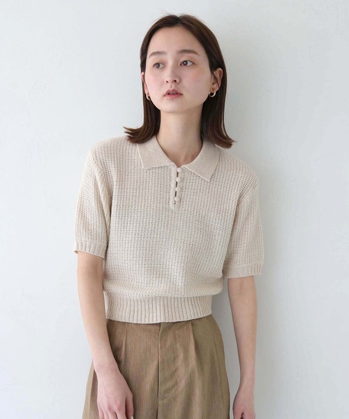 CLEIO(クレイオ)の「【CLEIO】地柄編み半袖ポロニット GROUND KNIT POLO KNIT/982-13603(Tシャツ/カットソー・レディース・アイボリー/テラコッタ/オリーブ・FREE)」の4枚目の写真