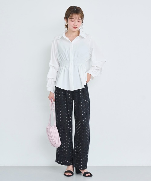 attiree(アティレー)の「シャーリングデザインシャツ(シャツ/ブラウス・レディース・ブルー/キャメル/ブラック/ホワイト・FREE)」の21枚目の写真