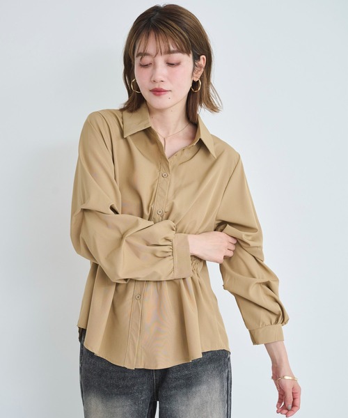 attiree(アティレー)の「シャーリングデザインシャツ(シャツ/ブラウス・レディース・ブルー/キャメル/ブラック/ホワイト・FREE)」の20枚目の写真
