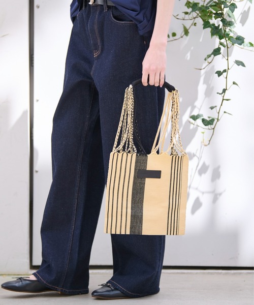Moon Bird(ムーンバード)の「【MOON BIRD/ムーンバード】手織りハンモックトートバッグS/手織り【WEB限定】(トートバッグ・レディース・ホワイト系その他/ブラック系その他/イエロー系その他/オレンジ系その他/ホワイト系その他2/ブラック系その他2/ブラック系その他3/イエロー系その他2・フリー)」の7枚目の写真
