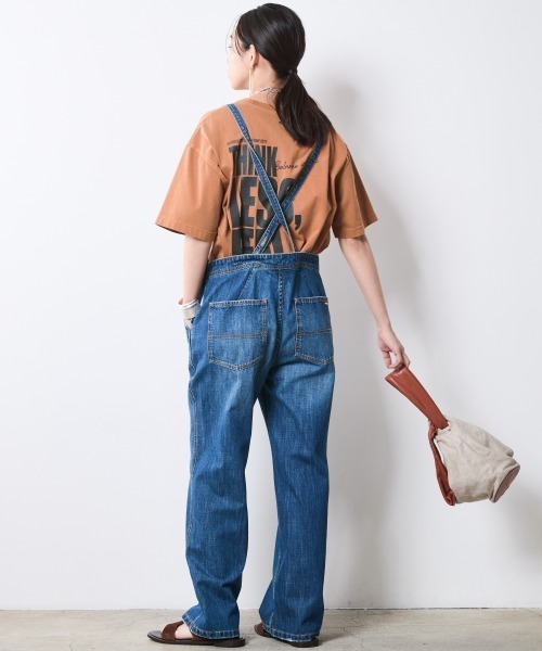 CHIC STYLE（シックスタイル）の「ピグメント染ロゴプリントTシャツ＜大きいサイズ有＞シックスタイル（Tシャツ/カットソー・レディース・ブラウン/チャコール・LL/3L/4L/5L/M/L）」の3枚目の写真