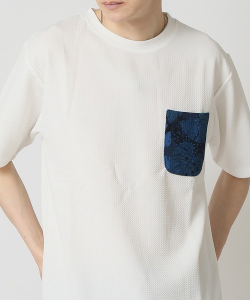 ARCADE(アーケード)の「接触冷感 半袖 ひんやりクール 快適ドライワッフルポケ付TシャツT KAITEKI(Tシャツ/カットソー・メンズ・グレー/ブラック/ネイビー/ホワイト・M/L/LL)」の2枚目の写真