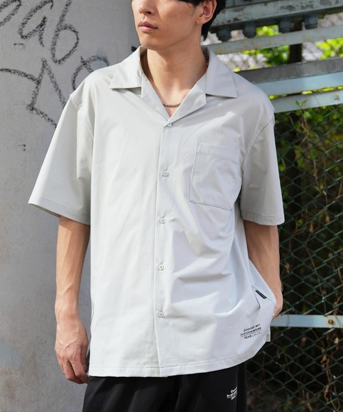 ムラサキスポーツ（ムラサキスポーツ）の「【ムラサキスポーツ限定】DEAR LAUREL/ディアローレル 半袖シャツ 接触冷感 セットアップ対応 D25S2401（シャツ/ブラウス・メンズ・ブラック/サックスブルー/ライトグレー・M/L/XL）」の2枚目の写真