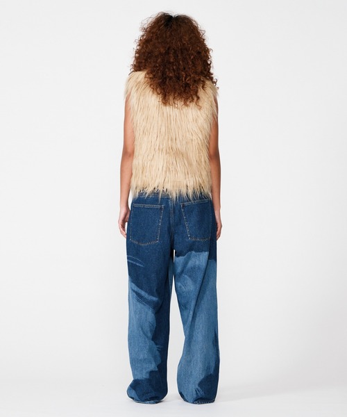 BEEDEN（ビーデン）の「VOLUME FUR VEST（その他アウター・レディース・ベージュ/ホワイト・FREE）」の14枚目の写真