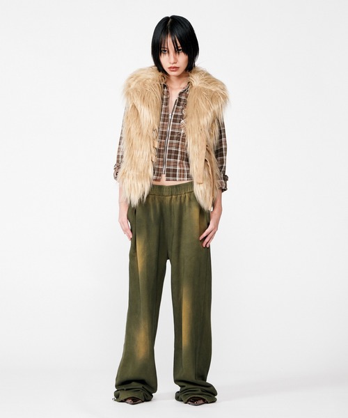 BEEDEN（ビーデン）の「VOLUME FUR VEST（その他アウター・レディース・ベージュ/ホワイト・FREE）」の22枚目の写真