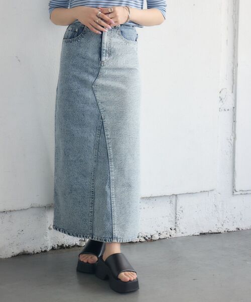 kivi(キヴィ)の「chemical denim SK(デニムスカート・レディース・ブラック/ブルー・MEDIUM/LARGE)」の21枚目の写真