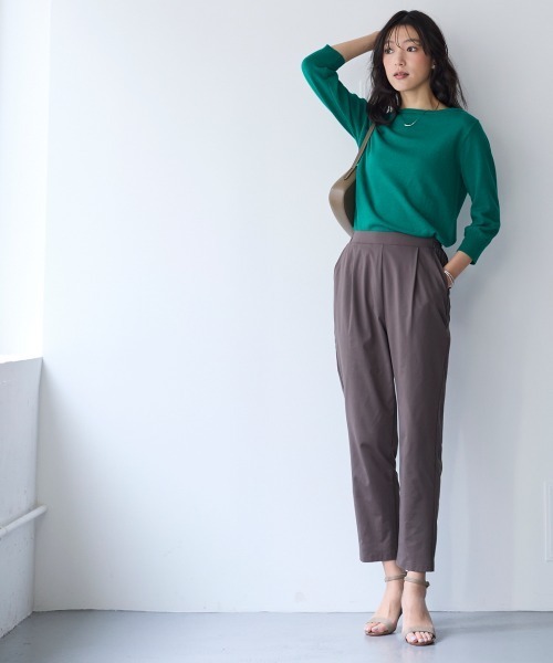 SMILE LAND（スマイルランド）の「＜大きいサイズ＞２４時間ずっと快適かるスルーメッシュテーパードパンツ（吸汗速乾・イージーケア・ＵＶカット）（セットアップ可能）（スラックス・レディース・ブラック/ネイビー/モカ・L/LL/3L/4L/5L）」の12枚目の写真