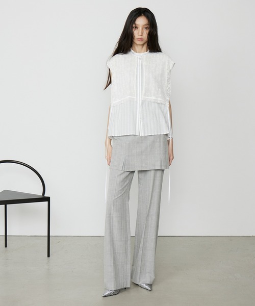 ホットセール ストライプスリーブレスシャツウィズレースビブ Striped / トップス