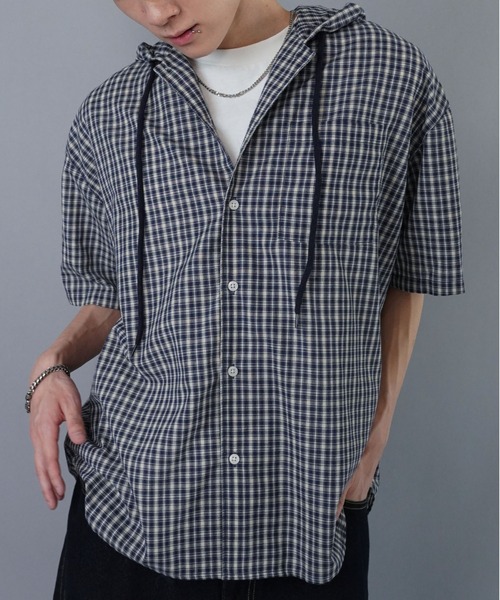 SPINNS(スピンズ)の「チェックシャツパーカー/半袖(シャツ/ブラウス・メンズ・ネイビー/グリーン/ホワイト/グレー/ブラック・ONESIZE)」の5枚目の写真