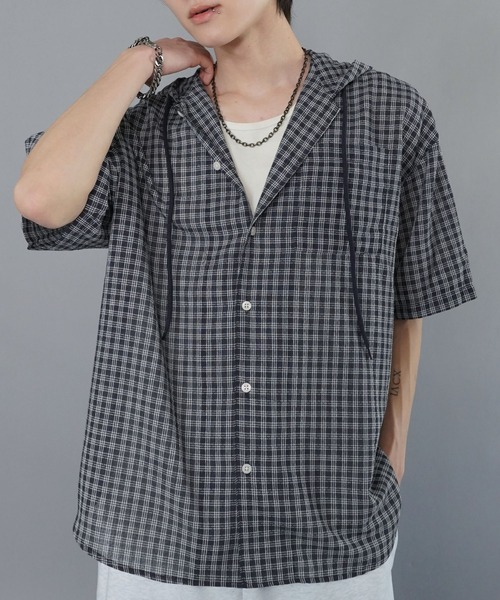 SPINNS(スピンズ)の「チェックシャツパーカー/半袖(シャツ/ブラウス・メンズ・ネイビー/グリーン/ホワイト/グレー/ブラック・ONESIZE)」の3枚目の写真