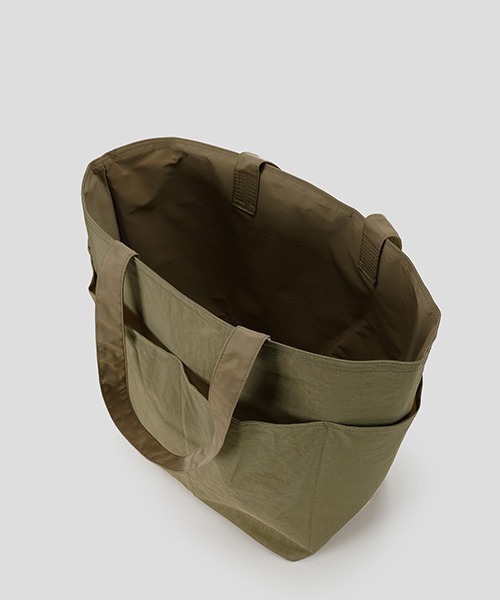 JNBY(ジェーエヌビーワイ)の「HOME Reversible Daily Tote / リバーシブルトートバッグ(トートバッグ・レディース・ベージュ/イエロー/グリーン・ONE SIZE)」の5枚目の写真