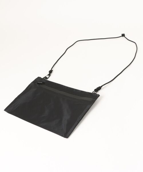 Speedo(スピード)の「【Speedo(スピード)】Voyage Mesh Big Tote(トートバッグ・レディース・ブラック/オフホワイト・FREE)」の6枚目の写真