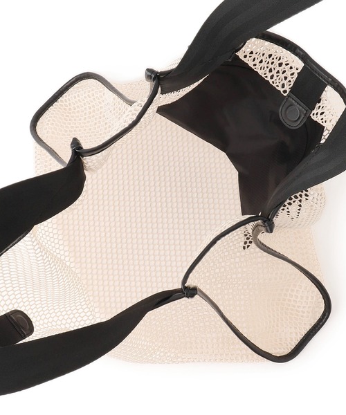 Speedo(スピード)の「【Speedo(スピード)】Voyage Mesh Big Tote(トートバッグ・レディース・ブラック/オフホワイト・FREE)」の14枚目の写真