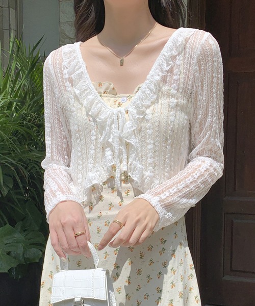 MAISON DE THERESE（メゾン ド テレーズ）の「レース編み 短めカーディガン（カーディガン/ボレロ・レディース・ホワイト/ブラック/アイボリー・M/L）」の2枚目の写真