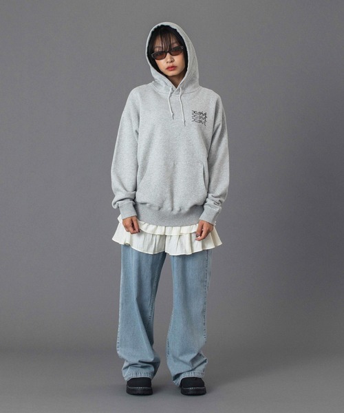 X-girl（エックスガール）の「FACE LABEL EASY PANTS（デニムパンツ・レディース・マルチ/ブラック/ライトインディゴブルー・S/M）」の12枚目の写真