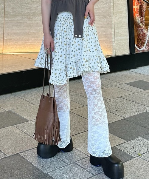 Alley Tokyo（アリートーキョー）の「フリル＆レースミニスカ（スカート・レディース・ホワイト系その他/オフホワイト/ブラック系その他・FREE）」の2枚目の写真