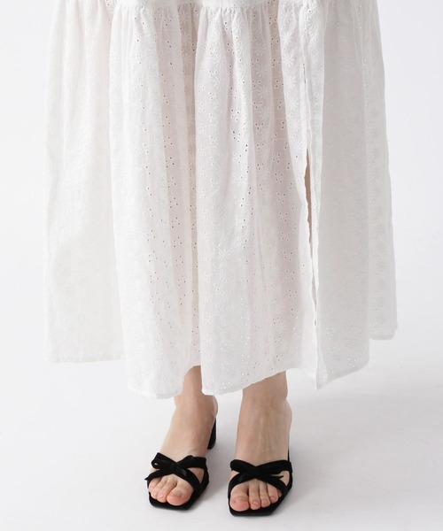 FOREVER 21（フォーエバー トゥエンティーワン）の「【2025SS】スリットコットンロングスカート（スカート・レディース・オフホワイト/ブラック/ブラウン・FREE）」の18枚目の写真