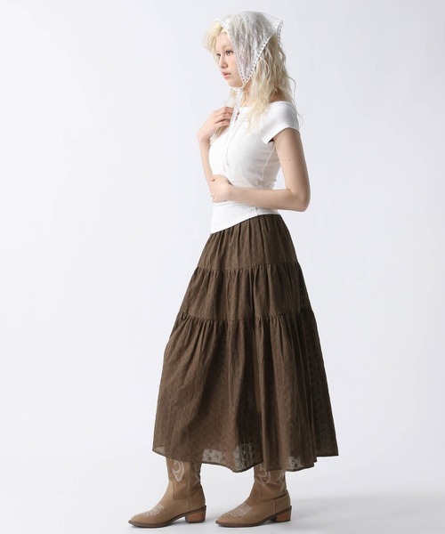 FOREVER 21（フォーエバー トゥエンティーワン）の「【2025SS】スリットコットンロングスカート（スカート・レディース・オフホワイト/ブラック/ブラウン・FREE）」の5枚目の写真