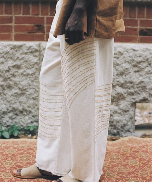 LIDNM（リドム）の「Embroidery Trousers by Julien Villevoye（スラックス・メンズ・ホワイト系その他・LARGE/MEDIUM/SMALL）」の6枚目の写真