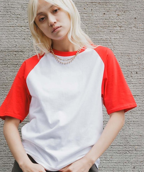 GILDAN(ギルダン)の「Gildan/ギルダン プレミアムコットン 5.3oz ラグランT Tシャツ 秋 秋服 2026年秋冬(Tシャツ/カットソー・メンズ・グレー/ホワイト×ブラック/ホワイト×レッド/ホワイト×ブルー・XL/L/M/S)」の2枚目の写真