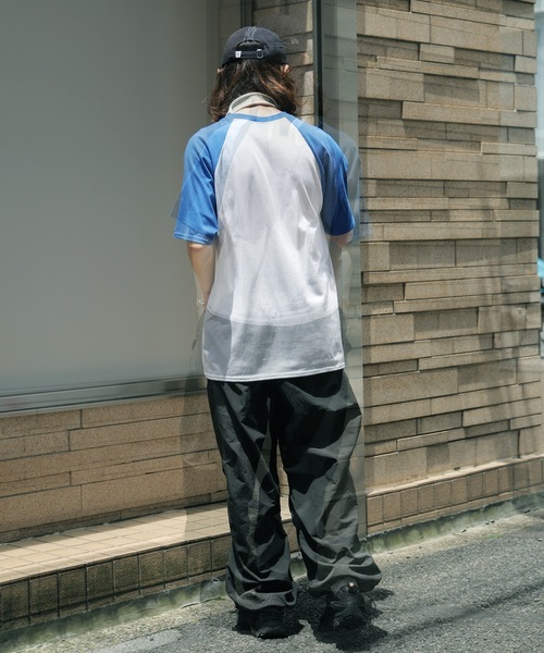 GILDAN(ギルダン)の「Gildan/ギルダン プレミアムコットン 5.3oz ラグランT Tシャツ 秋 秋服 2026年秋冬(Tシャツ/カットソー・メンズ・グレー/ホワイト×ブラック/ホワイト×レッド/ホワイト×ブルー・XL/L/M/S)」の17枚目の写真