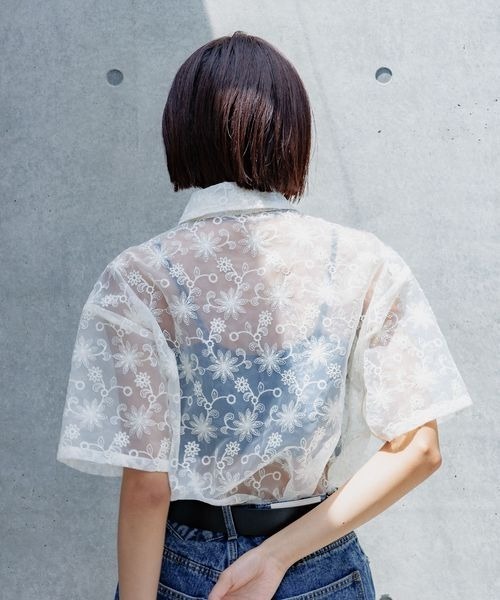 PAGEBOY（ページボーイ）の「フラワーシシュウシアーシャツ（シャツ/ブラウス・レディース・ブラック/オフホワイト/チャコールグレー・FREE）」の8枚目の写真
