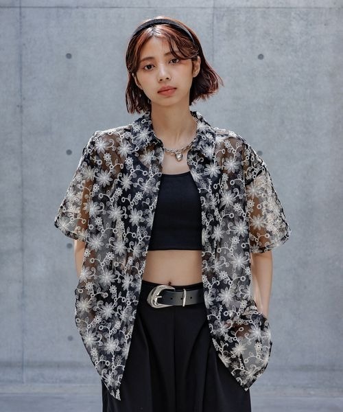 PAGEBOY（ページボーイ）の「フラワーシシュウシアーシャツ（シャツ/ブラウス・レディース・ブラック/オフホワイト/チャコールグレー・FREE）」の13枚目の写真