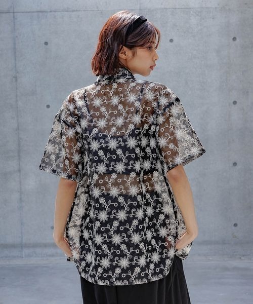 PAGEBOY（ページボーイ）の「フラワーシシュウシアーシャツ（シャツ/ブラウス・レディース・ブラック/オフホワイト/チャコールグレー・FREE）」の14枚目の写真