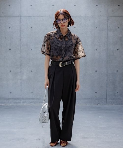 PAGEBOY（ページボーイ）の「フラワーシシュウシアーシャツ（シャツ/ブラウス・レディース・ブラック/オフホワイト/チャコールグレー・FREE）」の16枚目の写真