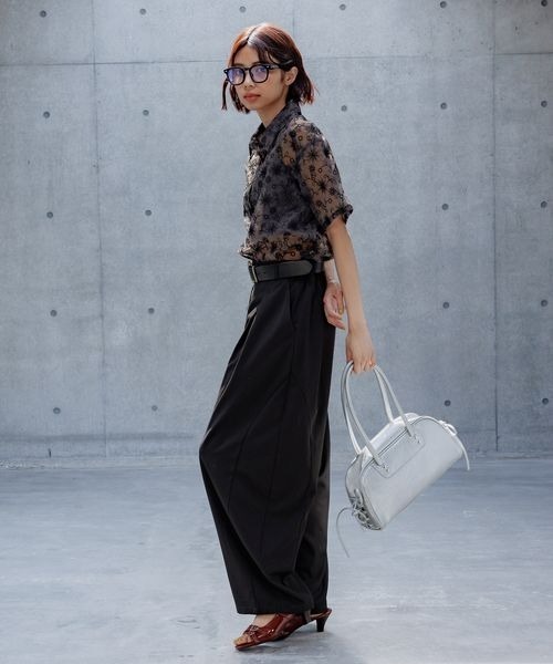 PAGEBOY（ページボーイ）の「フラワーシシュウシアーシャツ（シャツ/ブラウス・レディース・ブラック/オフホワイト/チャコールグレー・FREE）」の17枚目の写真