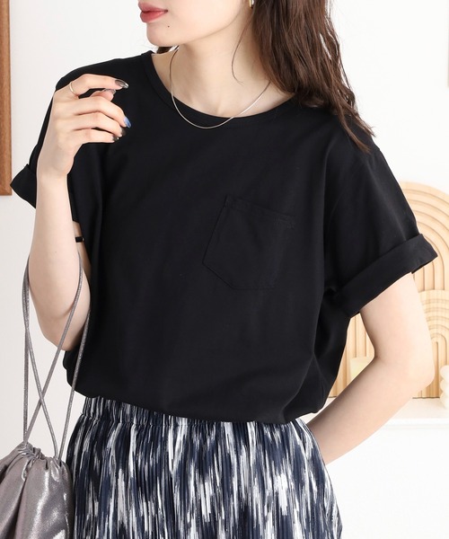 mitis(ミティス)の「mitis ラウンドヘム胸ポケット付きTシャツ(Tシャツ/カットソー・レディース・ブラック/ベージュ/ブルー/オフホワイト/ライトカーキ・M)」の6枚目の写真