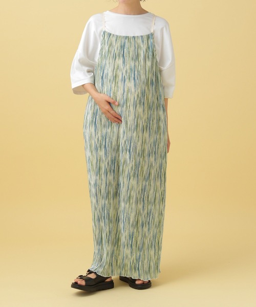 LEPSIM（レプシィム）の「【産前・産後対応】マタニティ／プリーツ柄キャミワンピース　497047（マタニティウェア/グッズ・レディース・ブラック/オフホワイト・FREE）」の8枚目の写真