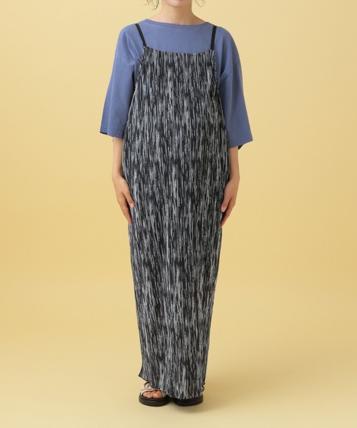 LEPSIM（レプシィム）の「【産前・産後対応】マタニティ／プリーツ柄キャミワンピース　497047（マタニティウェア/グッズ・レディース・ブラック/オフホワイト・FREE）」の22枚目の写真