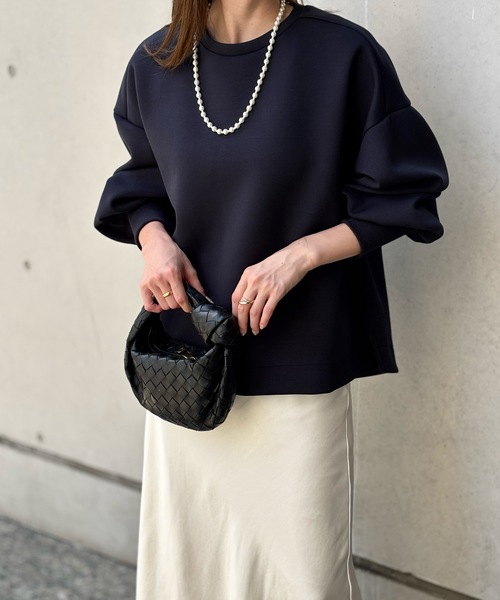 Emma Taylor(エマテイラー)の「ダンボールコクーンスリーブプルオーバー(Tシャツ/カットソー・レディース・ネイビー/ブラック/オフホワイト・FS/FREE)」の15枚目の写真