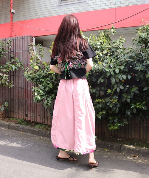 moyan ecri(モヤン エクリ)の「<moyan ecri>リバーシブル/アフリカ生地ロングスカートAFRICA REVERSIBLE DRAWSTRING SKIRT(スカート・レディース・グリーン系その他/パープル系その他/レッド系その他/イエロー系その他/ブラック系その他・FREE)」の20枚目の写真